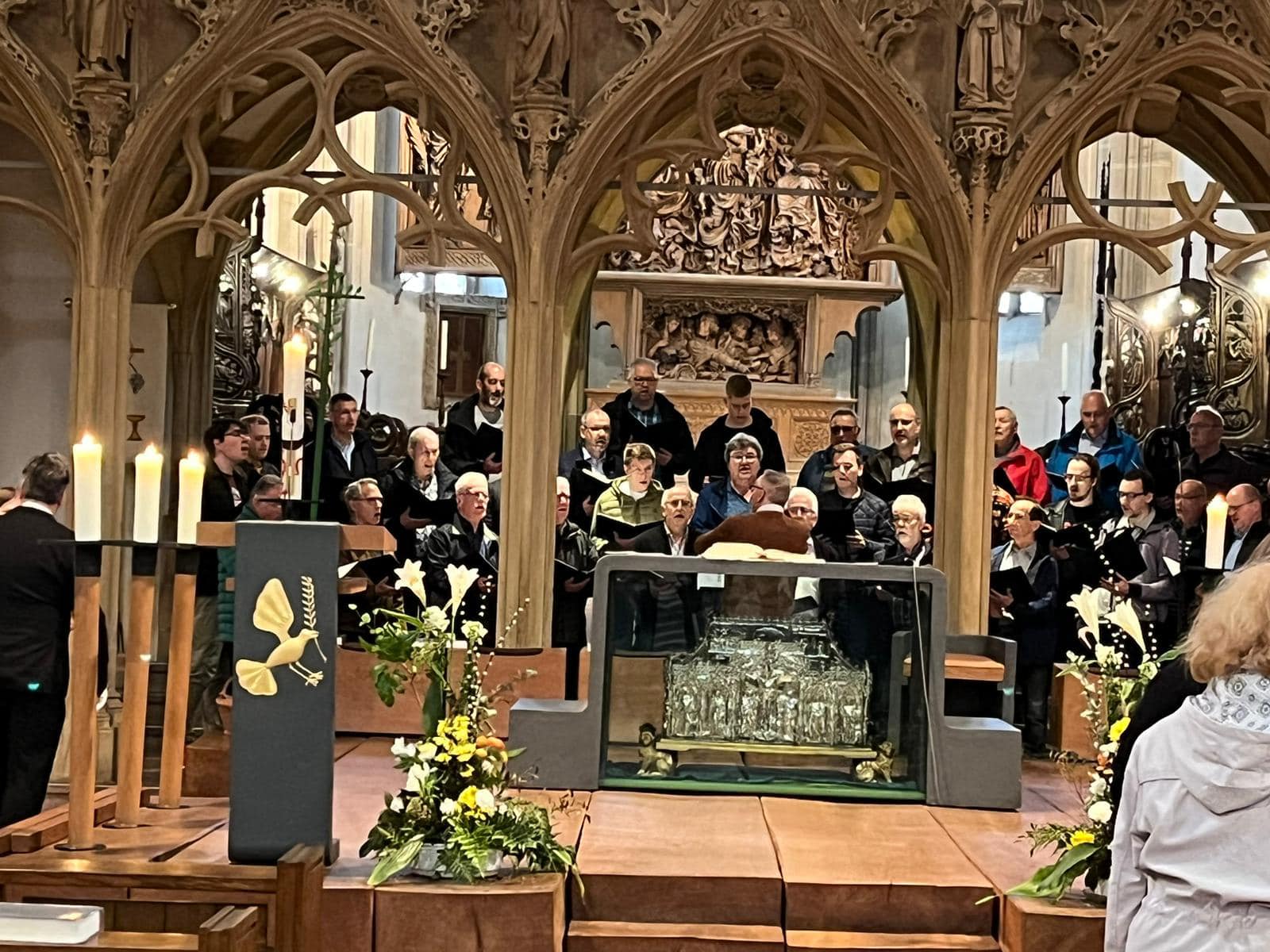 -8- Gottesdienst im M&uuml;nster