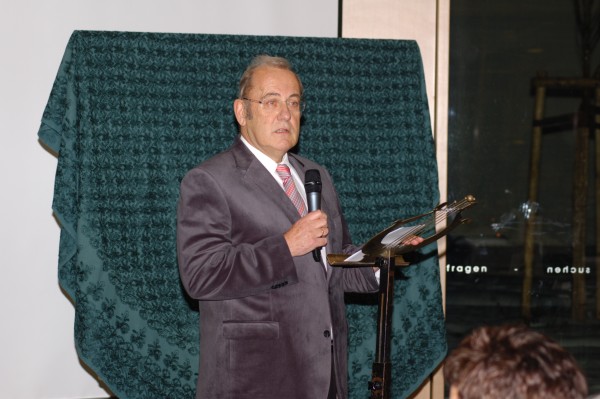 - 12 - Der Schirmherr spricht ...