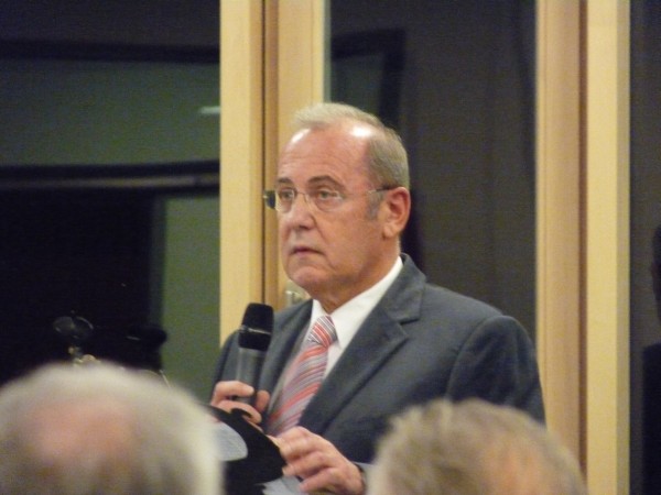 - 13 - Der Schirmherr spricht ...