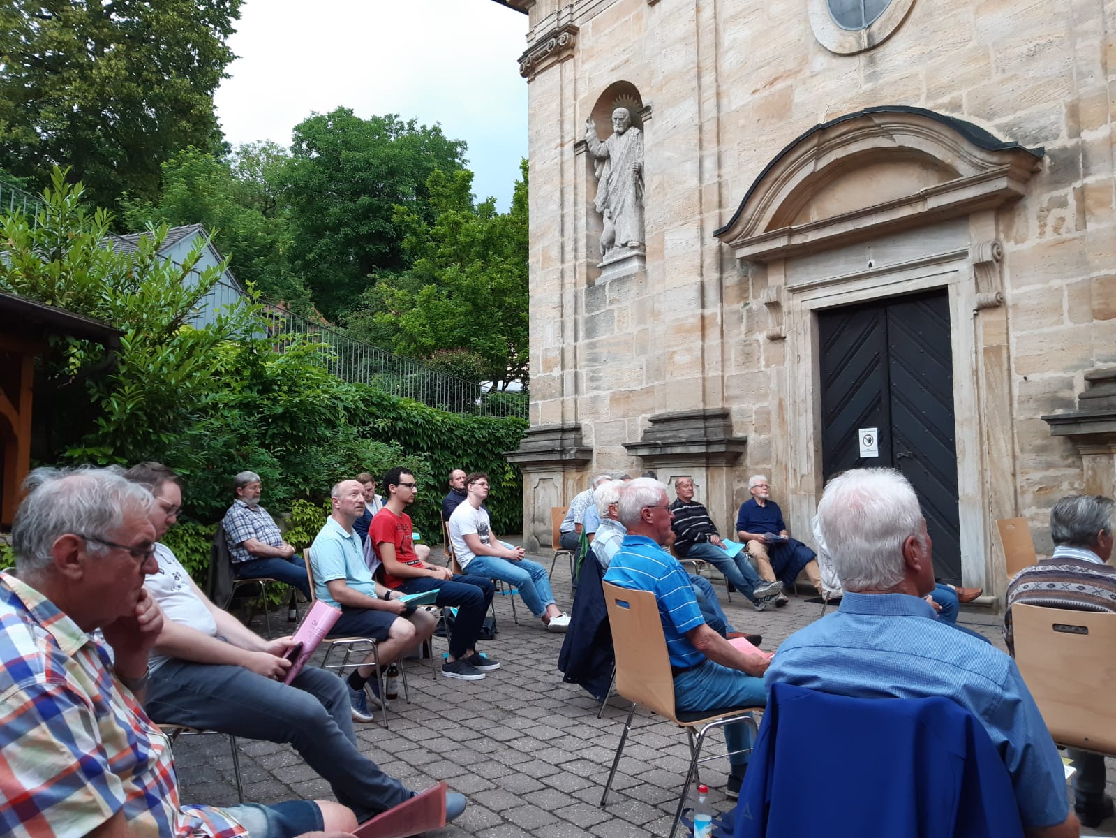 - 4 - Die Reuther proben wieder!