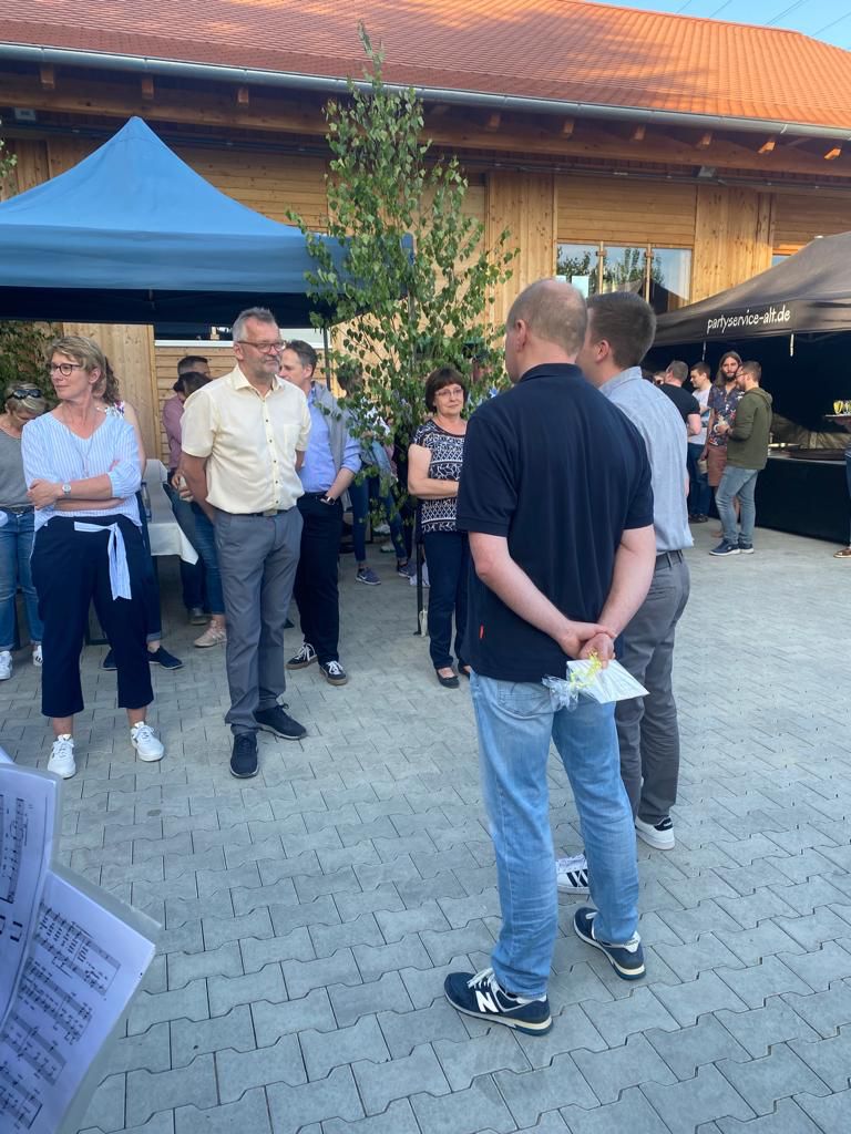 - 4 - 2. Vorstand Jonas Stirnweiß bei seiner Rede