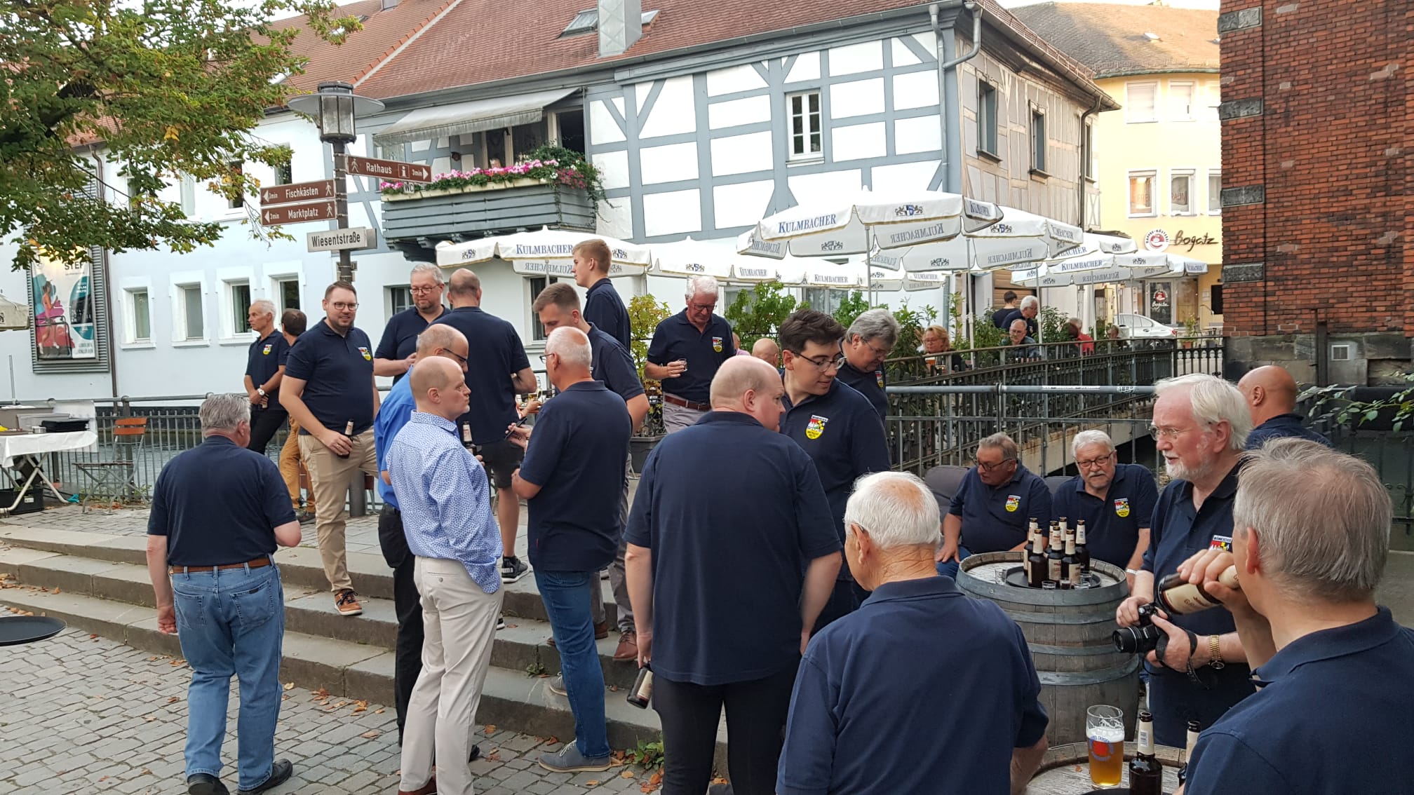 -11- Geselliges Beisammensein nach dem Auftritt